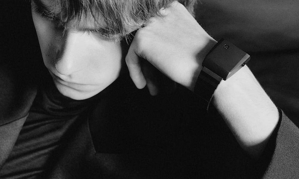Girard-Perregaux Casquette 2.0 Saint Laurent cover lifestyle